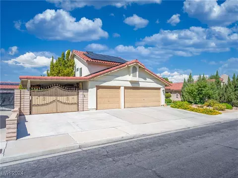 8644 Cremona Dr, Las Vegas, NV 89117