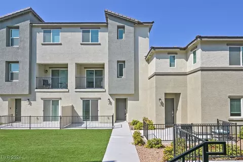 2843 Azure Breeze Ln #4, Las Vegas, NV 89183