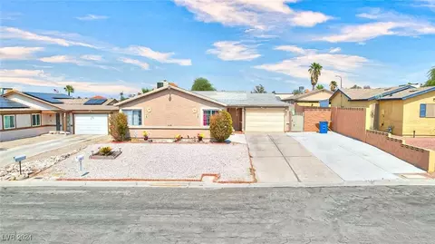 6796 Hetherbrae Ln, Las Vegas, NV 89156