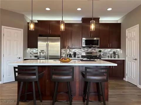 6255 W Arby Ave #238, Las Vegas, NV 89118