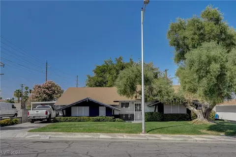 1701 Griffith Ave, Las Vegas, NV 89104
