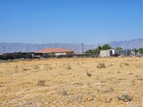 5160 Sunland Ave, Pahrump, NV 89061