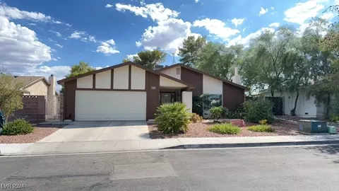 6831 Calella Dr, Las Vegas, NV 89103