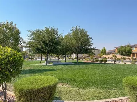 612 Suncrest Peak Pl, Henderson, NV 89011 photo 45