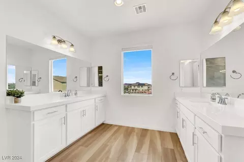 612 Suncrest Peak Pl, Henderson, NV 89011 photo 35