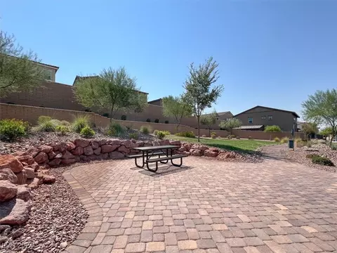 612 Suncrest Peak Pl, Henderson, NV 89011 photo 44