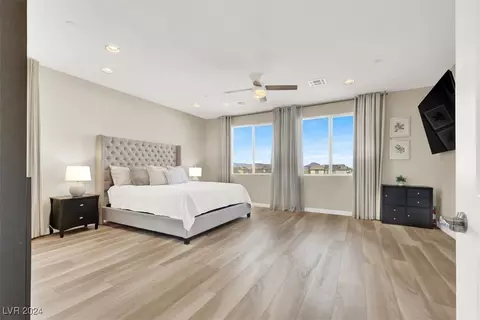 612 Suncrest Peak Pl, Henderson, NV 89011 photo 32
