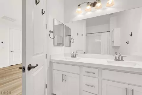 612 Suncrest Peak Pl, Henderson, NV 89011 photo 31
