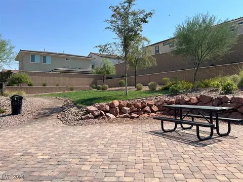 612 Suncrest Peak Pl, Henderson, NV 89011 photo 43