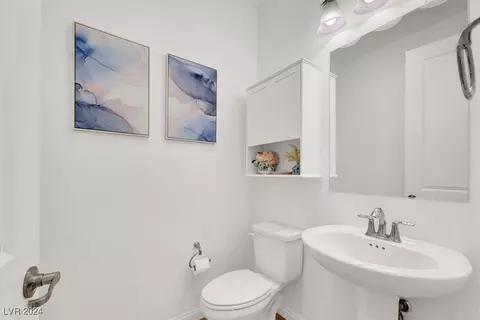 612 Suncrest Peak Pl, Henderson, NV 89011 photo 17
