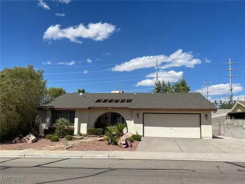 860 Jeri Ln, Boulder City, NV 89005