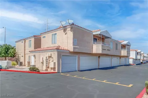 8452 Boseck Dr #175, Las Vegas, NV 89145