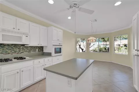 2859 Thunder Bay Ave, Henderson, NV 89052 photo 10
