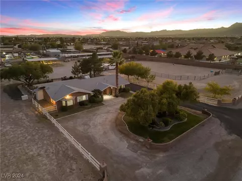 5901 W Washburn Rd, Las Vegas, NV 89130