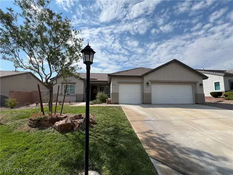 8417 Starstruck Ave, Las Vegas, NV 89143