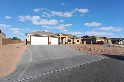 6780 Stubblefield Dr, Pahrump, NV 89061