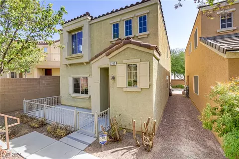 7717 Chandelier Ct, Las Vegas, NV 89149