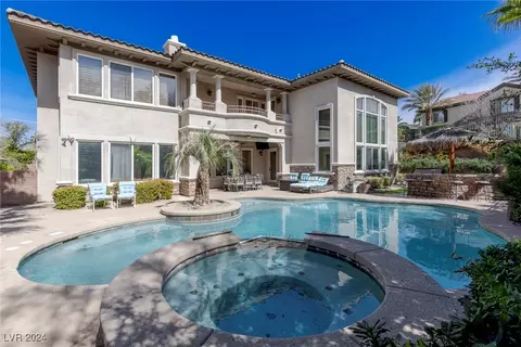 1353 Enchanted River Dr, Henderson, NV 89012