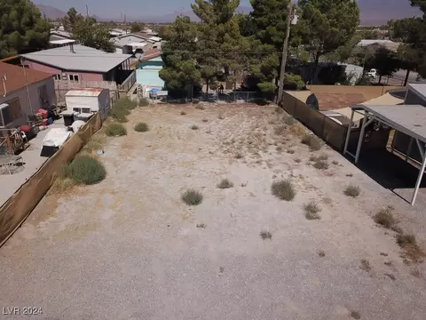 30 Wilderness Way, Pahrump, NV 89048