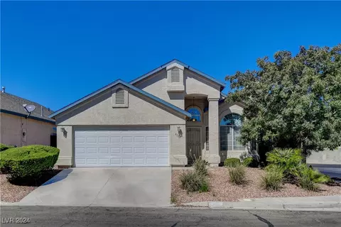 8104 Bay Springs Dr, Las Vegas, NV 89128