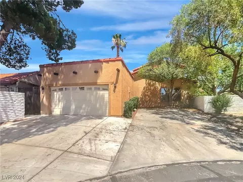 5172 Tennis Ct, Las Vegas, NV 89120