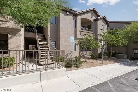 8250 N Grand Canyon Dr #1056, Las Vegas, NV 89166
