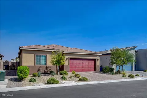7568 Blue Lotus Ave, Las Vegas, NV 89113