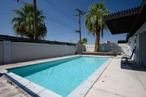 1309 Riverside Dr, Las Vegas, NV 89106