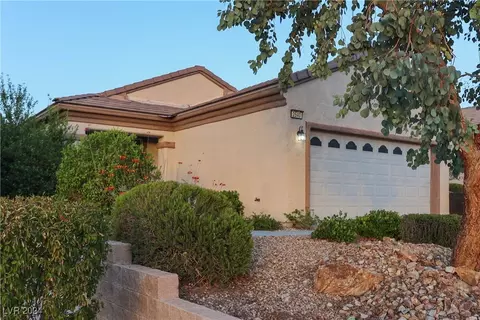 2540 Sirius Star St, Henderson, NV 89044