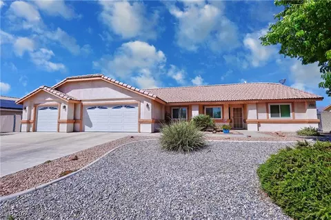 5080 E Graystone Dr, Pahrump, NV 89061