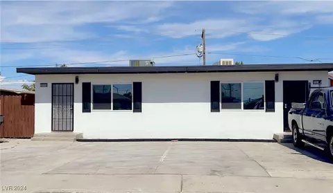 2532 Saint George St, North Las Vegas, NV 89030