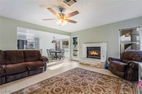 Living - 1832 Ruby Ln, Henderson, NV 89014 photo 3 of 4