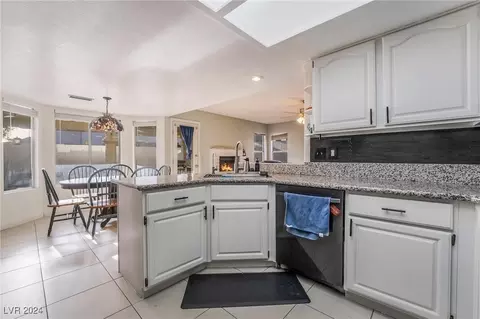 Kitchen - 1832 Ruby Ln, Henderson, NV 89014 photo 1 of 4