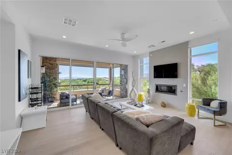 11280 Granite Ridge Dr #1028, Las Vegas, NV 89135