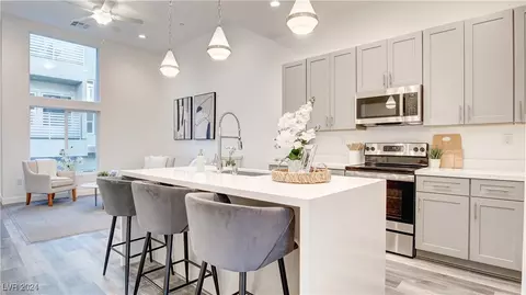 11468 Roaring Peak Dr #19, Las Vegas, NV 89135