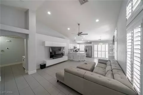 9821 Ridge Creek Pl, Las Vegas, NV 89134