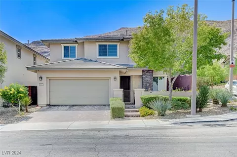 5657 Shadow Bend Dr, Las Vegas, NV 89135