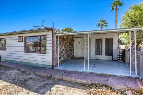 350 Sir Jeffery St, Las Vegas, NV 89110
