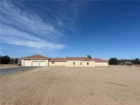 1430 Red Rock Dr, Pahrump, NV 89048