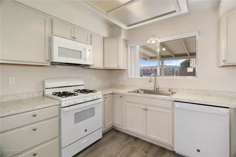 3269 Ocotillo Dr, Laughlin, NV 89029 photo 13