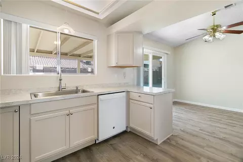 3269 Ocotillo Dr, Laughlin, NV 89029 photo 14