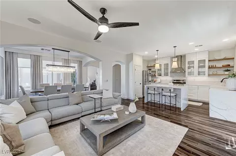 167 Thunder Plains Way, Henderson, NV 89012