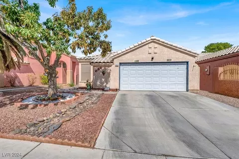 6040 Orange Hill Dr, Las Vegas, NV 89142