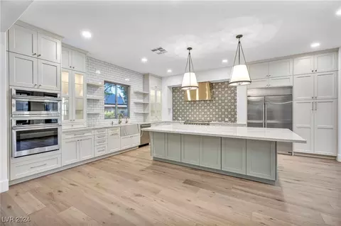 15 Old Marsh Ct, Henderson, NV 89052