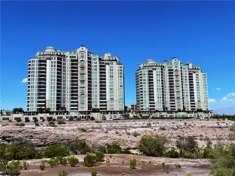 9101 Alta Dr #902, Las Vegas, NV 89145