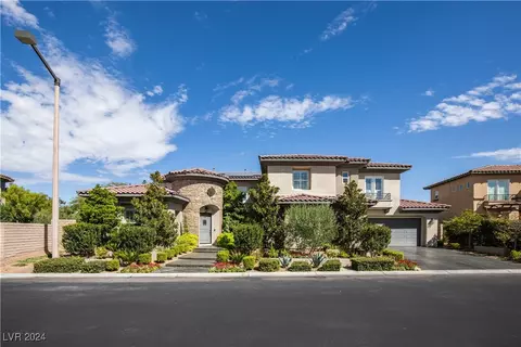 704 Chervil Valley Dr, Las Vegas, NV 89138