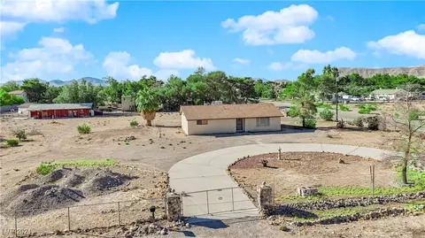 267 Chartan Ave, Las Vegas, NV 89183