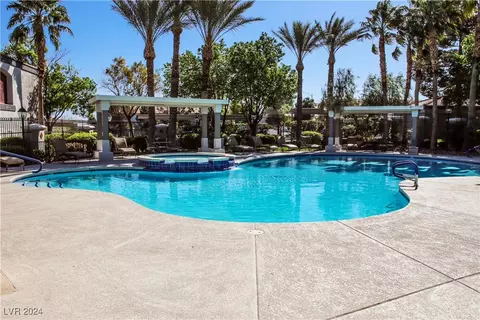 950 Seven Hills Dr #2918, Henderson, NV 89052