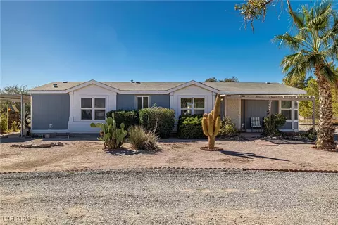 5420 Johnnie Mine St, Pahrump, NV 89060