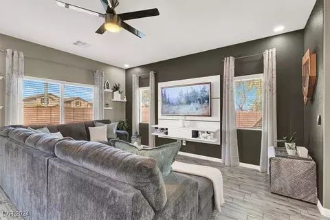 10542 Angels Rest Ave, Las Vegas, NV 89166